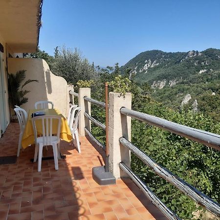 Appartement 3 Pieces Dans Maison Individuelle Entre Mer Et Montagnes Bouyon Eksteriør billede